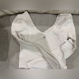 Lululemon Athletica White Long Sleeve Fitted Crop